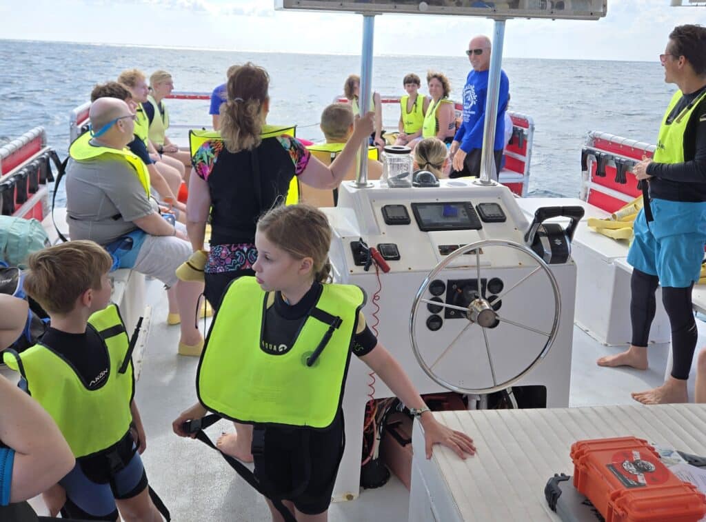 Best Family Snorkeling In Marathon Fl: Best Reefs, Tours &Amp; Tips For Kids 2 best snorkeling for kids in marathon fl
